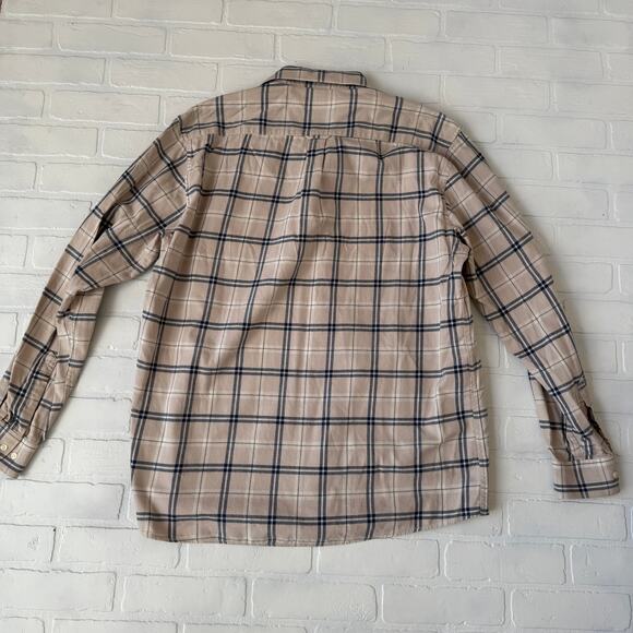 Barbour Men's Beige and Navy Plaid 100% Cotton Flannel Long Sleeve Shirt sz L - Picture 2 of 6